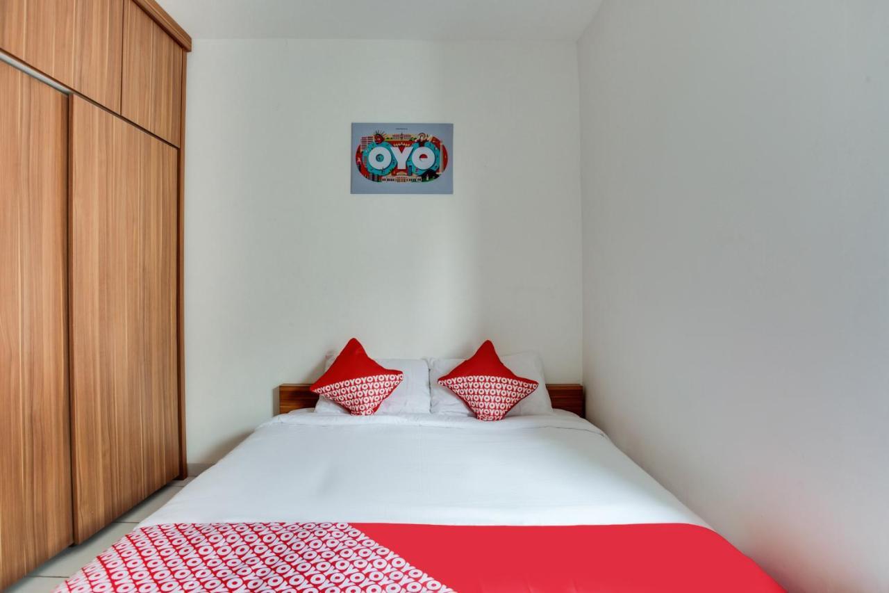 Oyo 3247 Afira Rooms Aeropolis تانجيرانغْ المظهر الخارجي الصورة