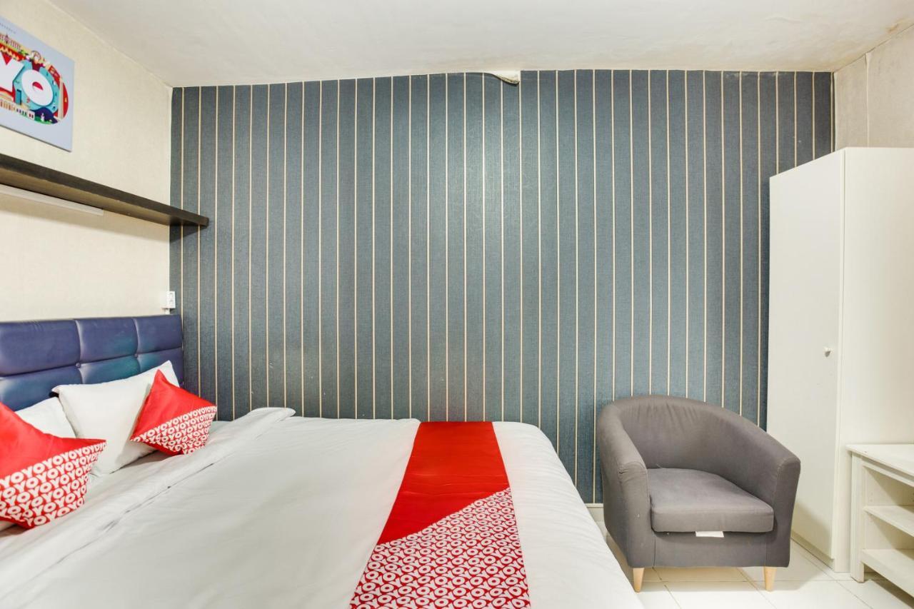 Oyo 3247 Afira Rooms Aeropolis تانجيرانغْ المظهر الخارجي الصورة